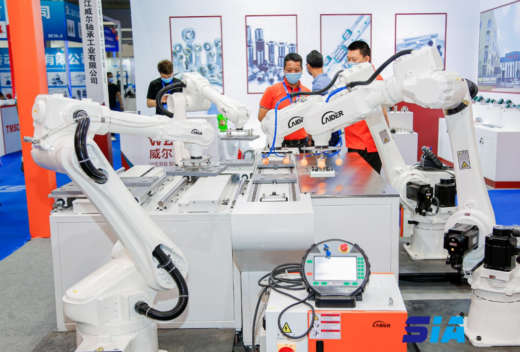 2025国际人形机器人展全球招商启动！鸭脖首个人形机器人全产业链专业展位火热预定中